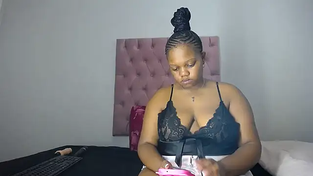 Juiceybileh online show from March 9, 7:17 pm