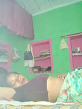 Hot bhomihh4 online show from October 12, 9:28 pm