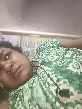 Deborbhavi222 online show from July 28, 6:31 pm