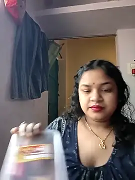 Deborbhavi222 online show from February 15, 8:24 am