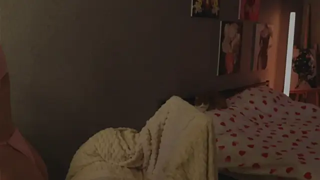 Al1ceGreen online show from November 28, 6:55 pm