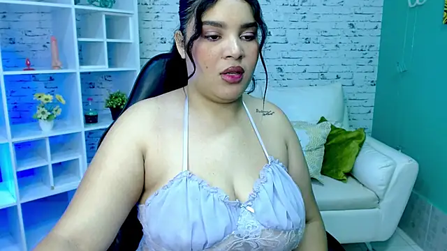 loaizalust online show from November 10, 6:03 pm