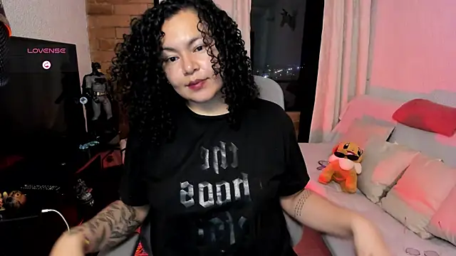 Chubby Licius online show from January 13, 3:12 am