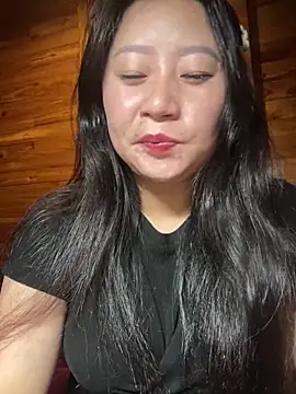 violet-00 online show from March 18, 9:47 am