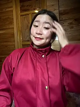 violet-00 online show from February 16, 1:33 pm