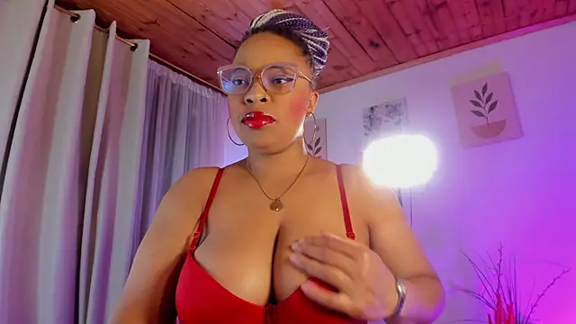 Lauraricci   online show from July 15, 3:33 am