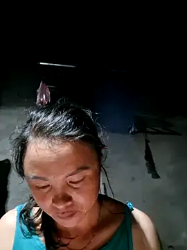 xuxulovezz online show from October 20, 11:57 am