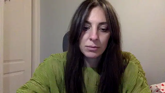 Snapshot of Myronell chatting on October 12, 3:36 pm Myronell online show from October 12, 3:36 pm