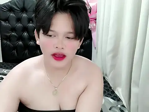 chennybbgirl online show from July 4, 2:57 pm