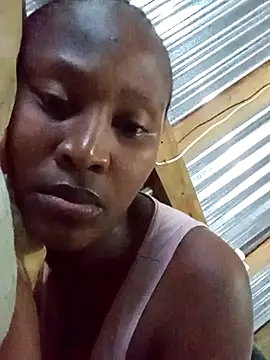 l4 love online show from March 10, 4:00 pm