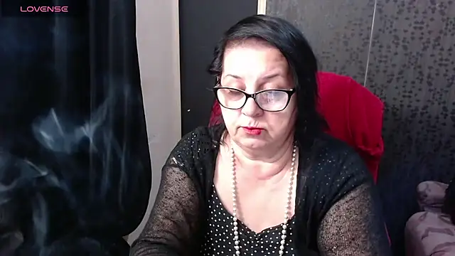 MissSanjanne online show from May 13, 9:20 pm
