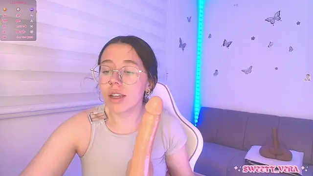 sweettvera online show from June 25, 4:12 am
