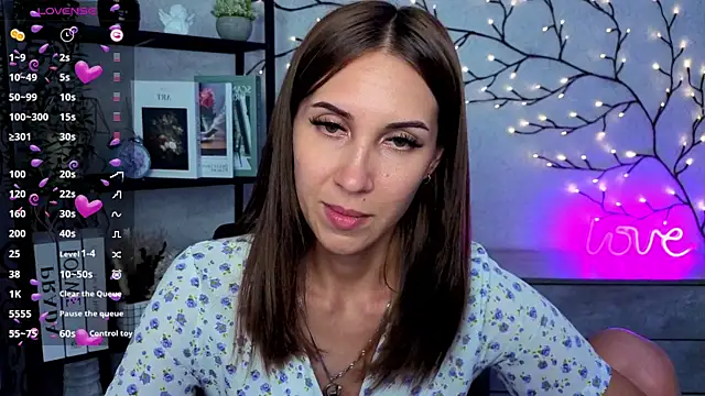 DreamVelour online show from July 19, 10:34 pm