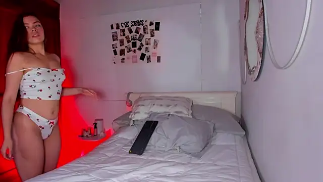 Bleer Rousse online show from November 5, 6:35 pm