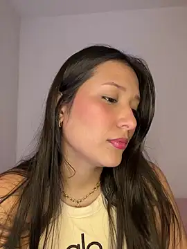 IsabellaJoness  online show from December 17, 8:24 pm