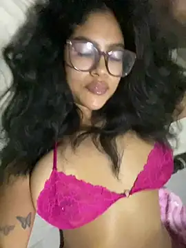 miiabrown18 online show from June 25, 10:08 am
