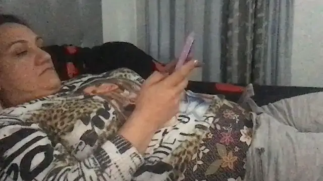 paula19800 online show from October 25, 12:46 pm