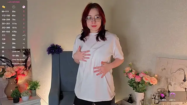 NyamNyamNyammm online show from October 2, 2:33 pm