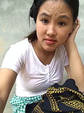 Mai lovely online show from October 23, 7:14 am