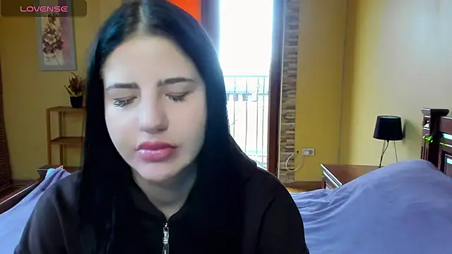 Malibu J online show from October 29, 8:07 am