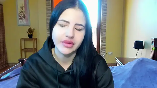 Malibu J online show from October 25, 8:00 am