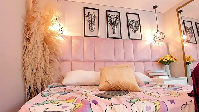 Charlotte hall  online show from March 14, 4:13 am