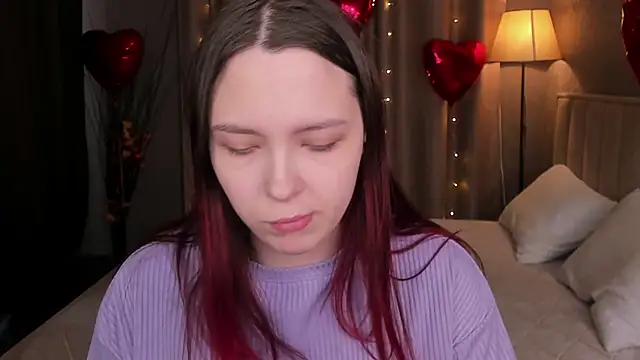 Monica  Queen online show from February 19, 5:29 am