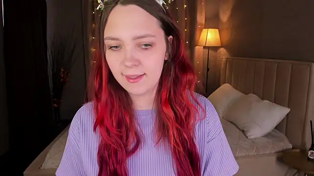 Monica  Queen online show from November 15, 5:30 am