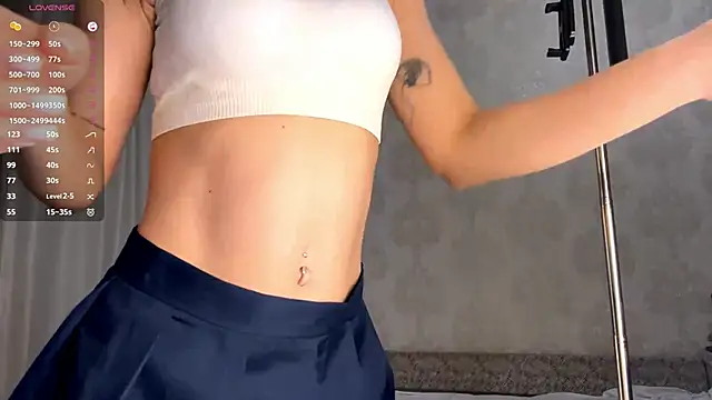 ameliasweetygirl online show from October 17, 5:27 pm