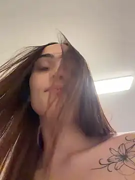 ScarStarX online show from July 9, 10:33 pm