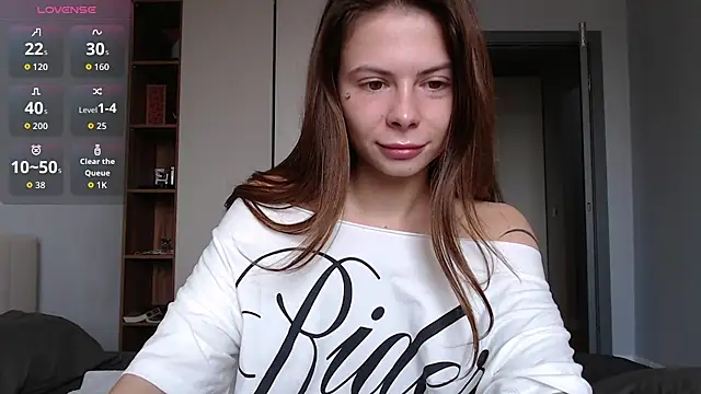 BellaAbey online show from June 9, 10:14 am