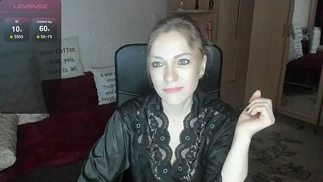 Tiffany Bates online show from June 20, 11:14 am