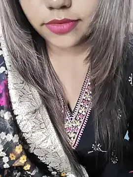 Miss Rose   online show from November 1, 5:50 pm