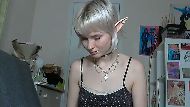 Paradoxy  online show from November 30, 8:46 pm