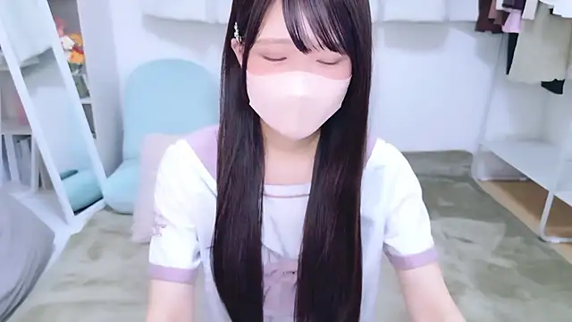 Snapshot of rinochi_ chatting on October 8, 11:36 am rinochi online show from October 8, 11:36 am
