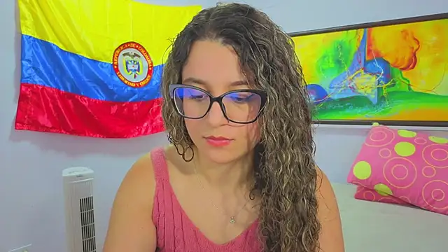 katiaa lovv online show from June 29, 12:05 pm
