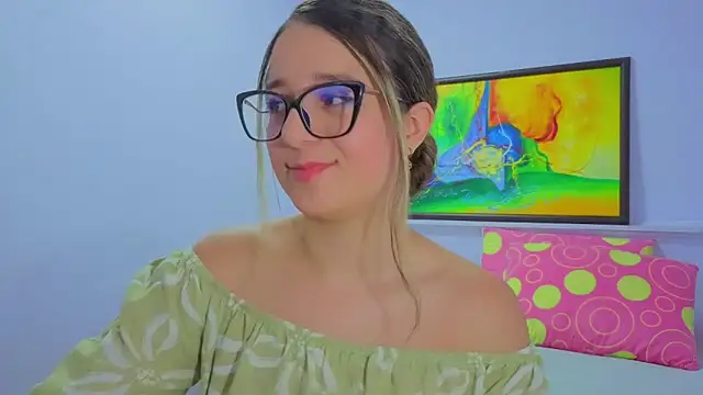 katiaa lovv online show from June 12, 12:24 pm