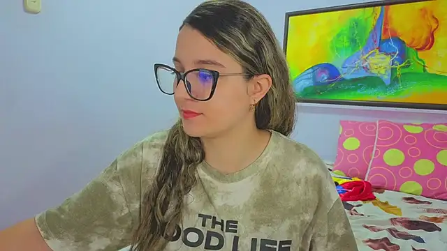 katiaa lovv online show from June 18, 12:10 pm