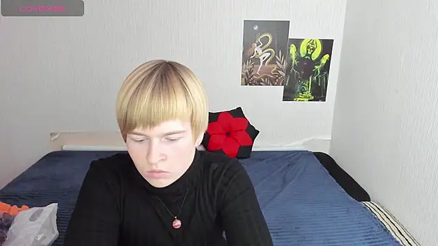 Cattie w  online show from November 7, 1:55 am