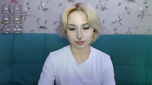 LeisaHopperstad online show from July 17, 11:36 am