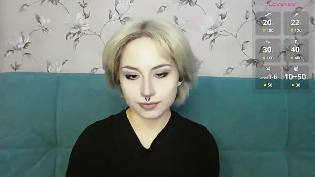 LeisaHopperstad online show from July 6, 9:47 am