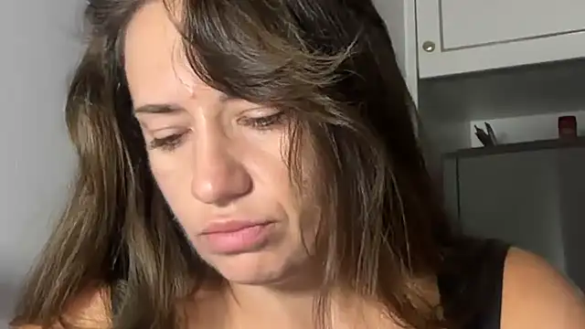 Roriann online show from March 13, 4:08 pm