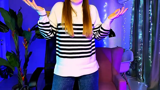 JuneWoods online show from December 15, 6:29 am