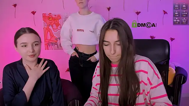 leslie bird online show from March 5, 10:11 am