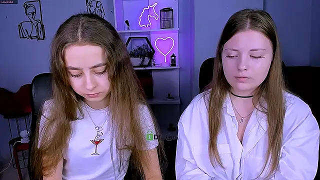 rebecca smile online show from November 28, 1:25 pm