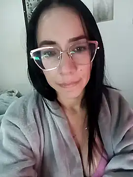 YaraDuartee online show from November 29, 9:41 pm