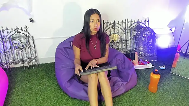 KateValencia online show from October 11, 12:19 pm