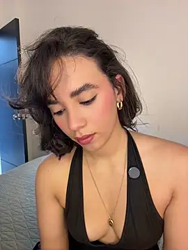 Capricho 01 online show from July 21, 7:14 pm