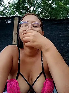 young dairy01 online show from December 20, 12:20 pm