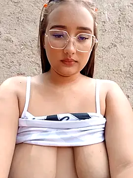 young dairy01 online show from December 4, 2:08 pm